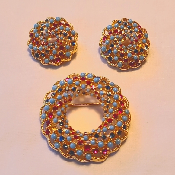 Sarah Coventry 1965 "SONGS OF INDIA" Beaded Brooch & Clip Earrings Set! - Picture 2 of 6